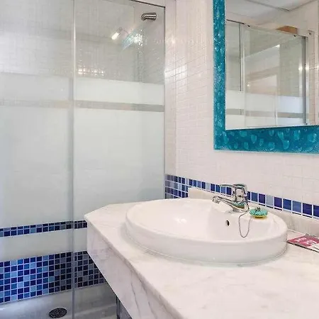 Apartment A&n La Vega 3 *